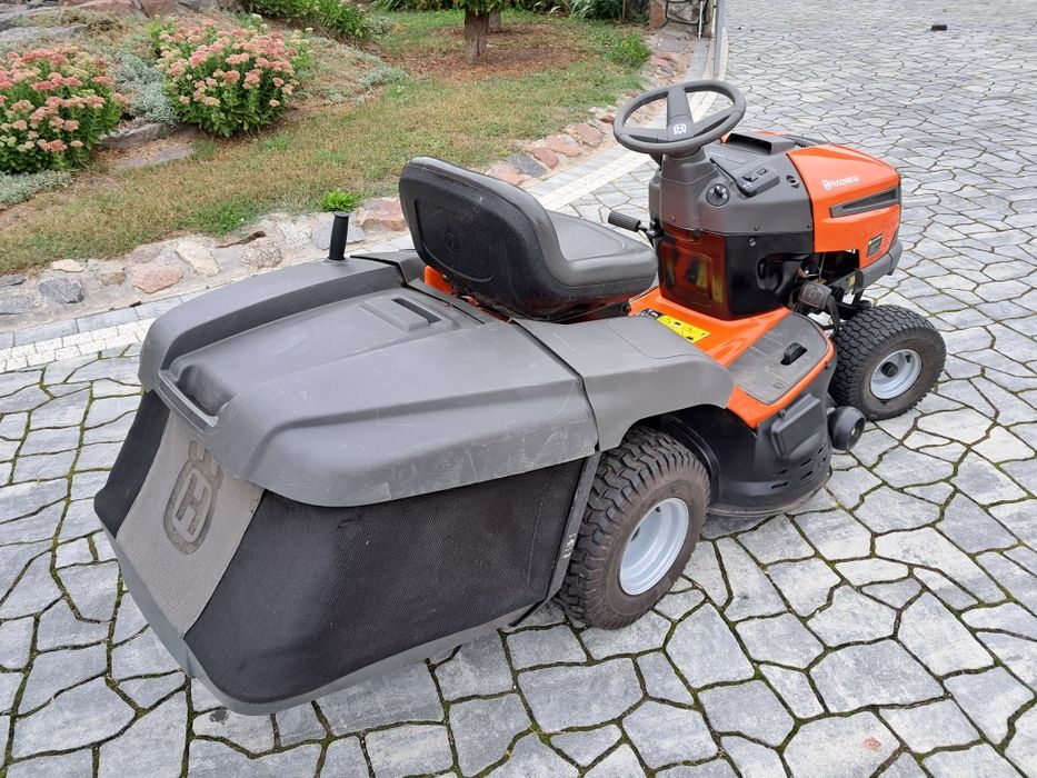 Zadbany mało używany  traktorek kosiarka Husqvarna