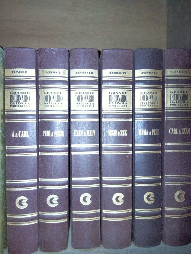 Grande Dicionário da Língua Portuguesa