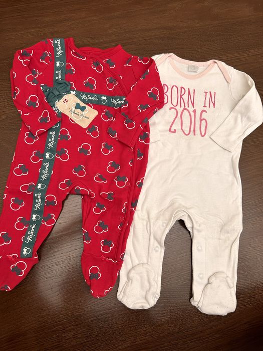 Czerwone śpioszki dziewczęce Minnie Mouse 62-68 pajacyk piżama Disney