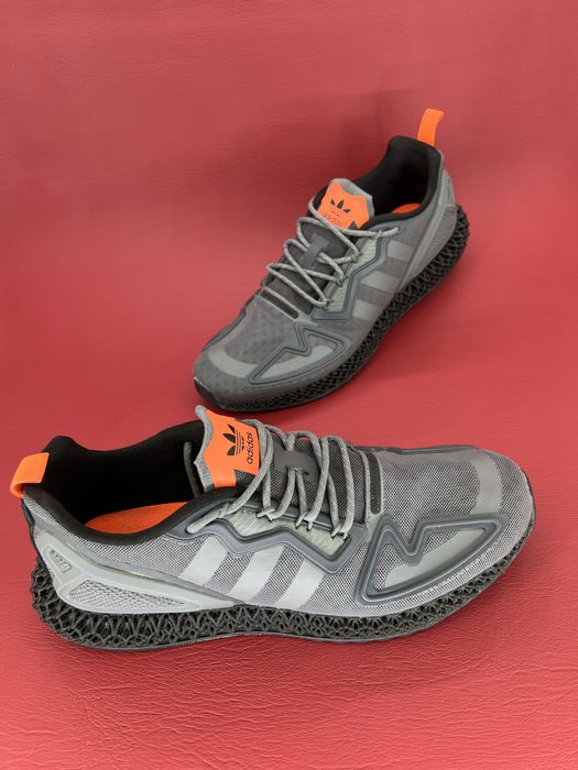 Кросівки чоловічі 42,5р. Adidas ZX 2K 4D