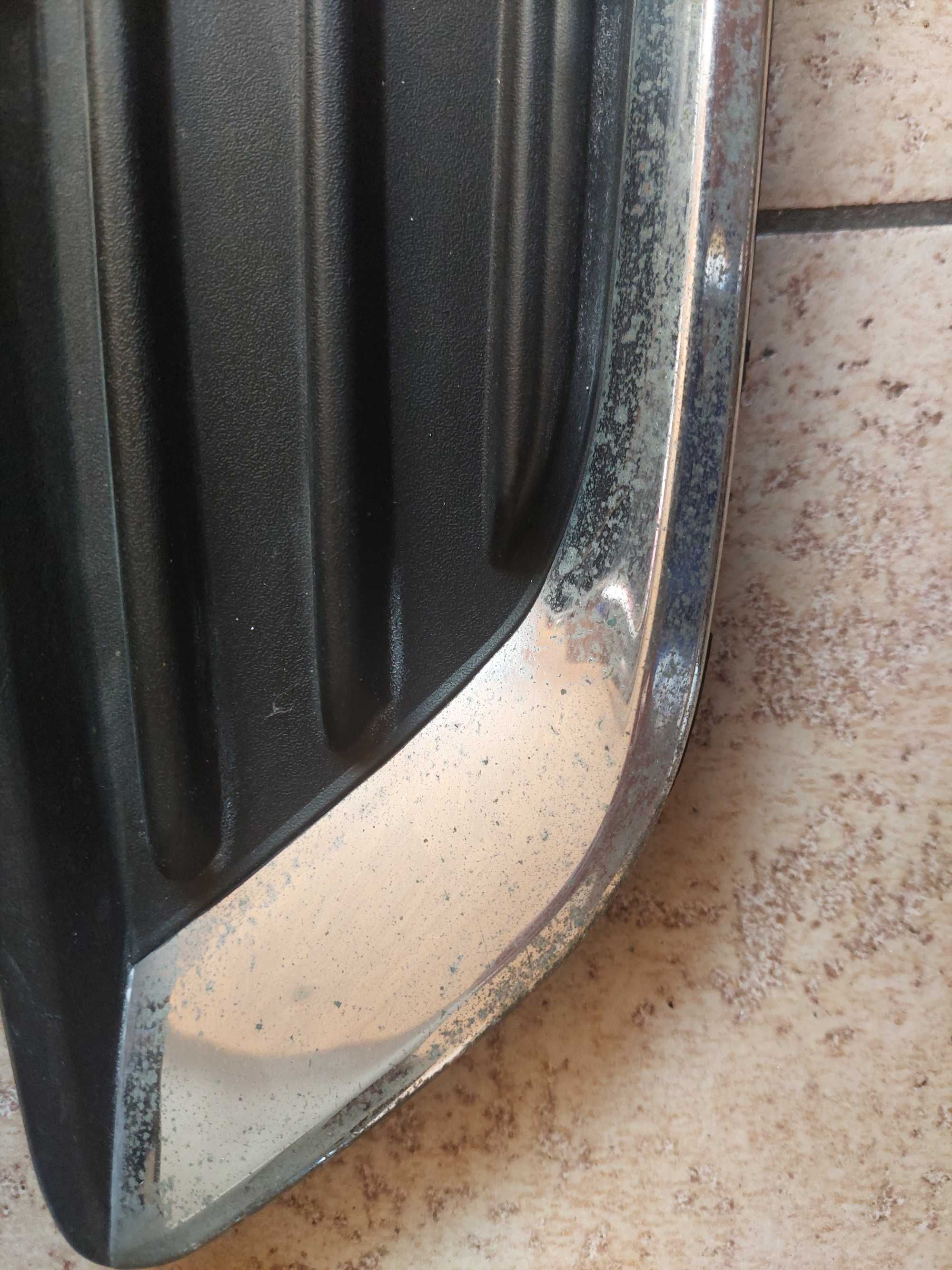 Ford Focus MK3 LIFT atrapa grill , kratka halogenu chrom