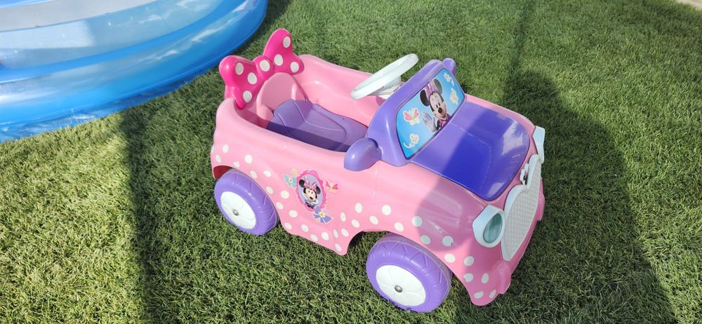 Carro da Minnie a Bateria