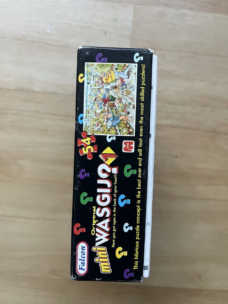 ⸻  Puzzle Wasgij? Mini Original 1 – Falcon – 54 elementy