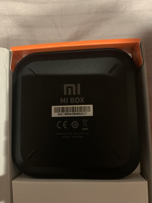 Продам Mi box S (практически новый)