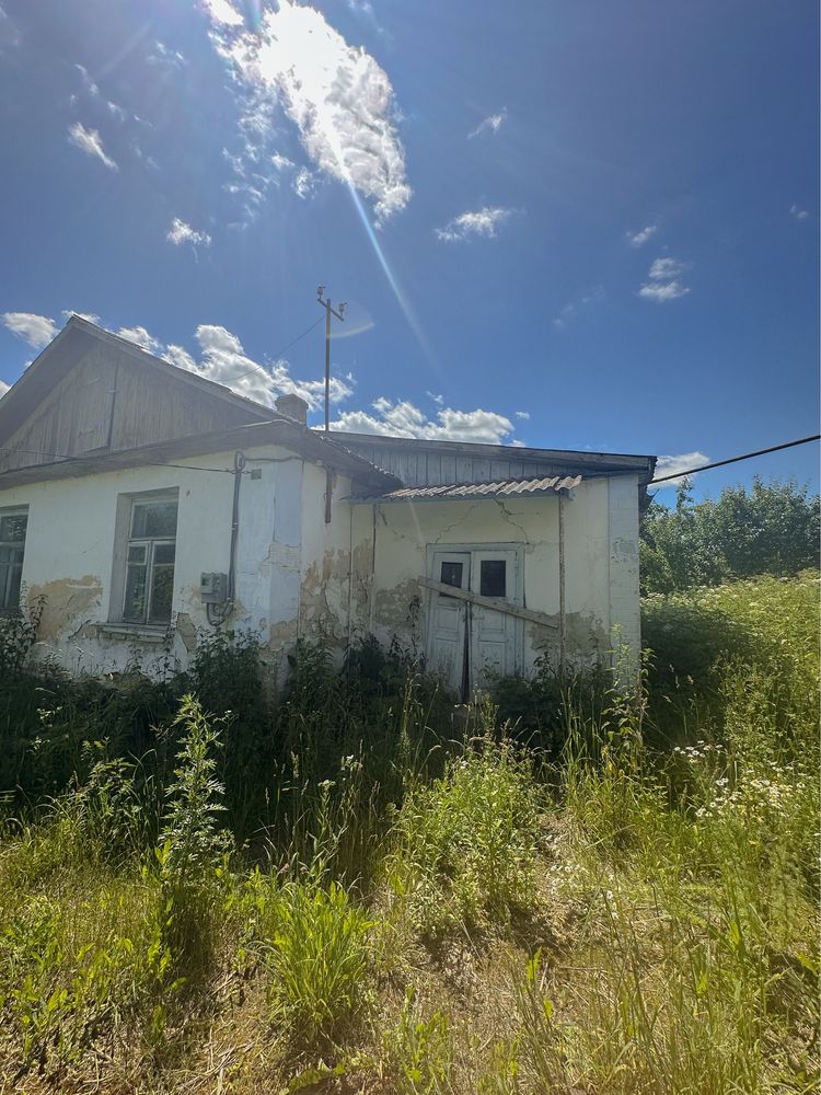 Продаж будинку біля Рівного,Бронники