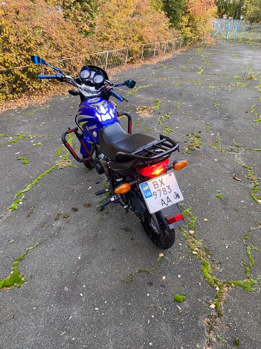 Продам Spark200!