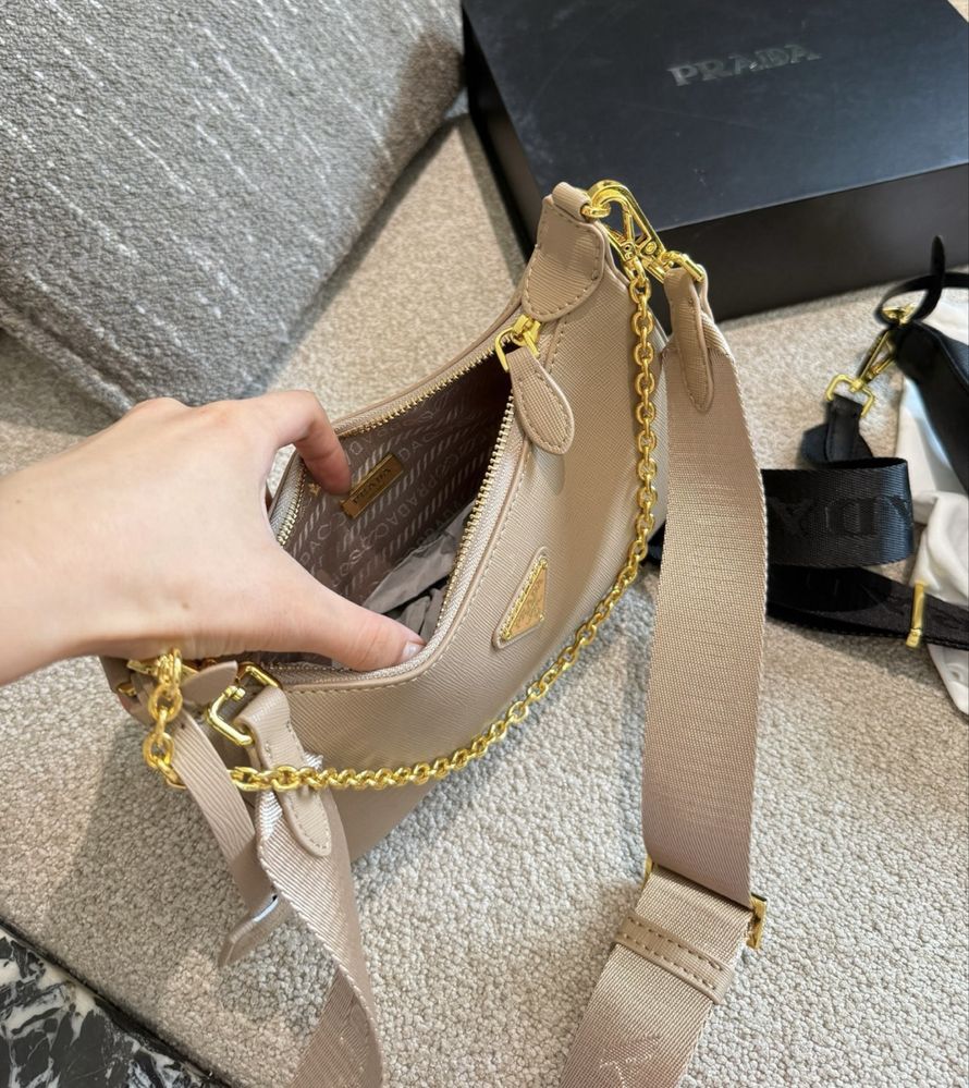 Сумка в стилі Prada re-Edition 2005 Saffiano 1:1