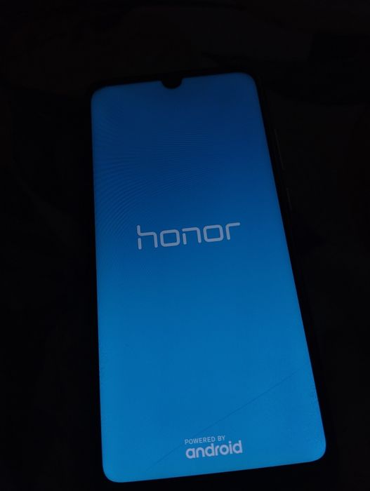 Продам Huawei Honor 8A 3/32
