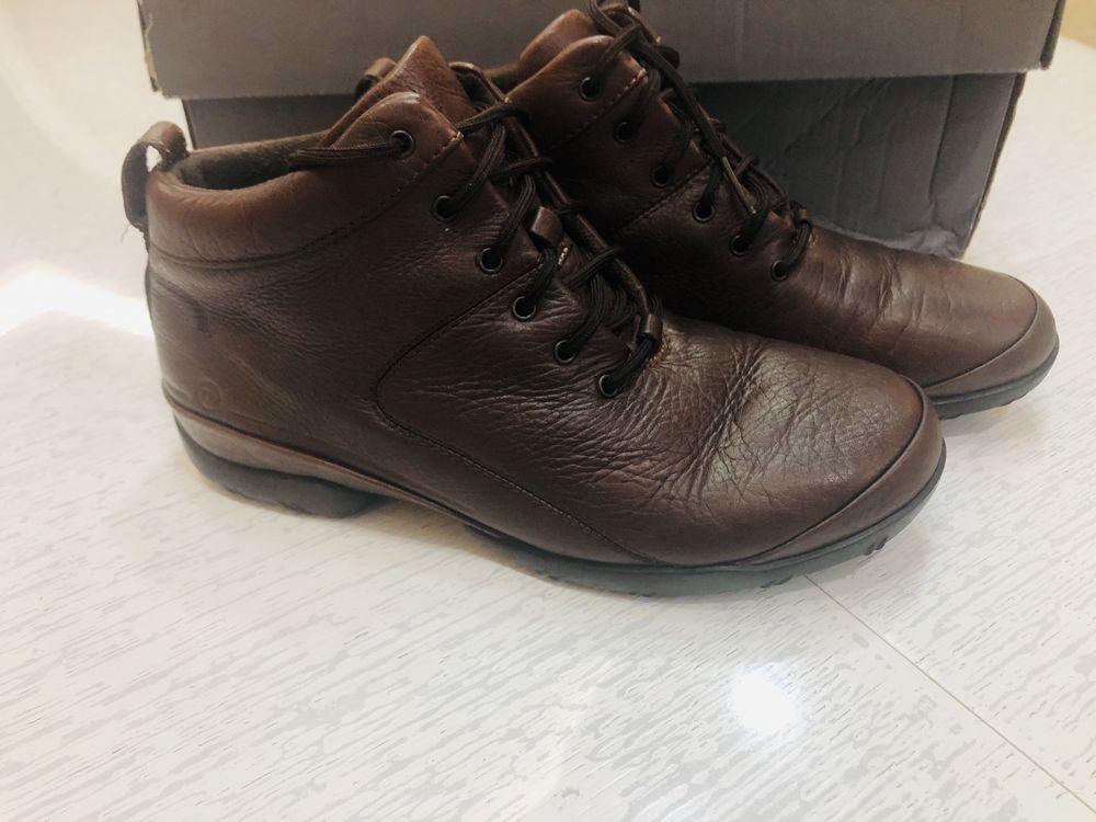 Демисезонные ботинки Stockport  Ecco 38 р