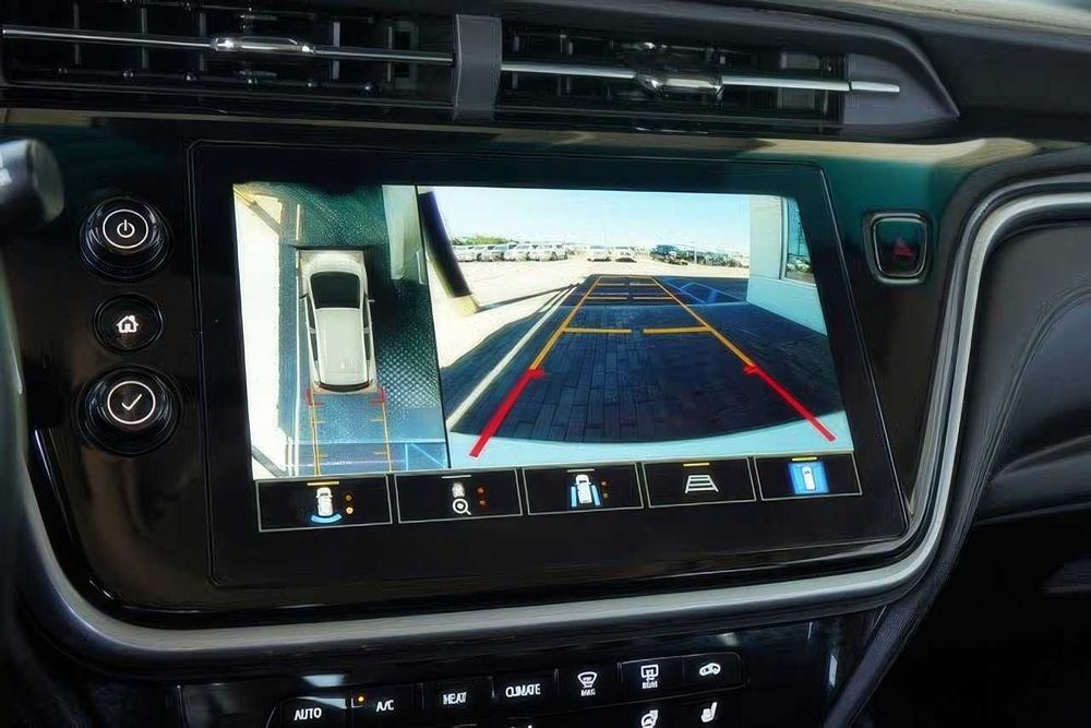 Chevrolet Bolt EV 2LT      2023