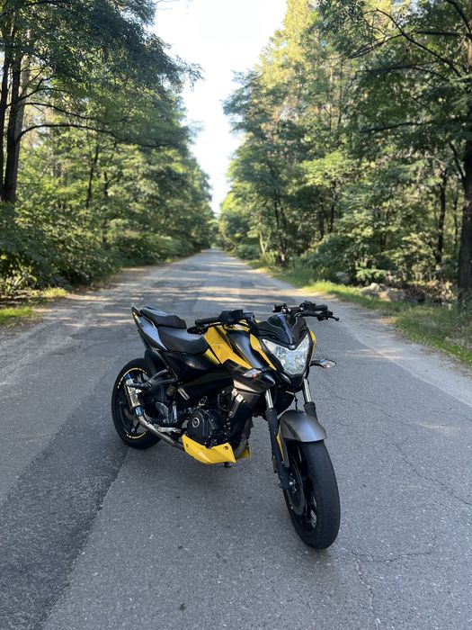 Bajaj pulsar ns200