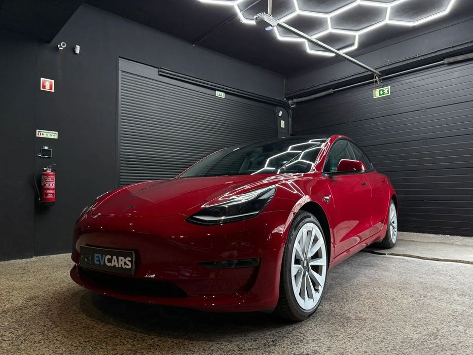 Tesla Model 3 Long-Range Dual Motor AWD