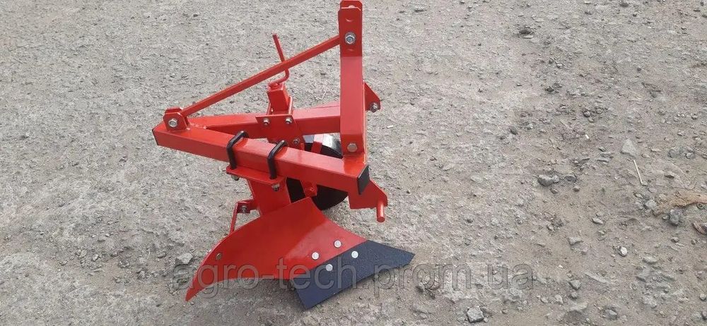 Плуг 1-25 Віракс правосторонній для мототрактора