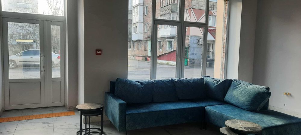 Частина нежитлового приміщення, площею 103,3 кв.м, м.Звягель