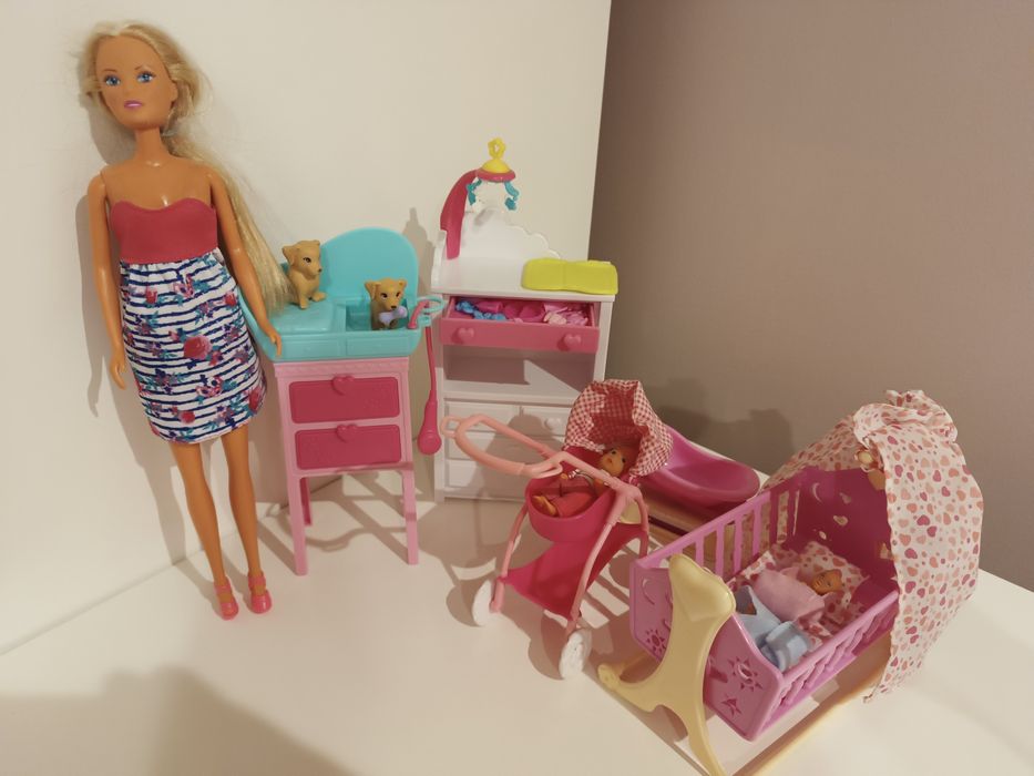 Pokoik Barbie dla dziecka i piesków