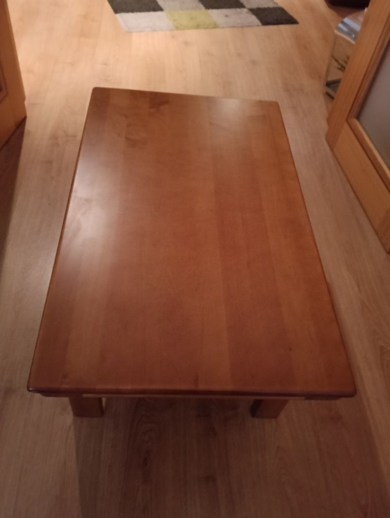 Mesa de centro em madeira