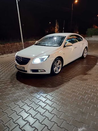 Auto Opel Insignia