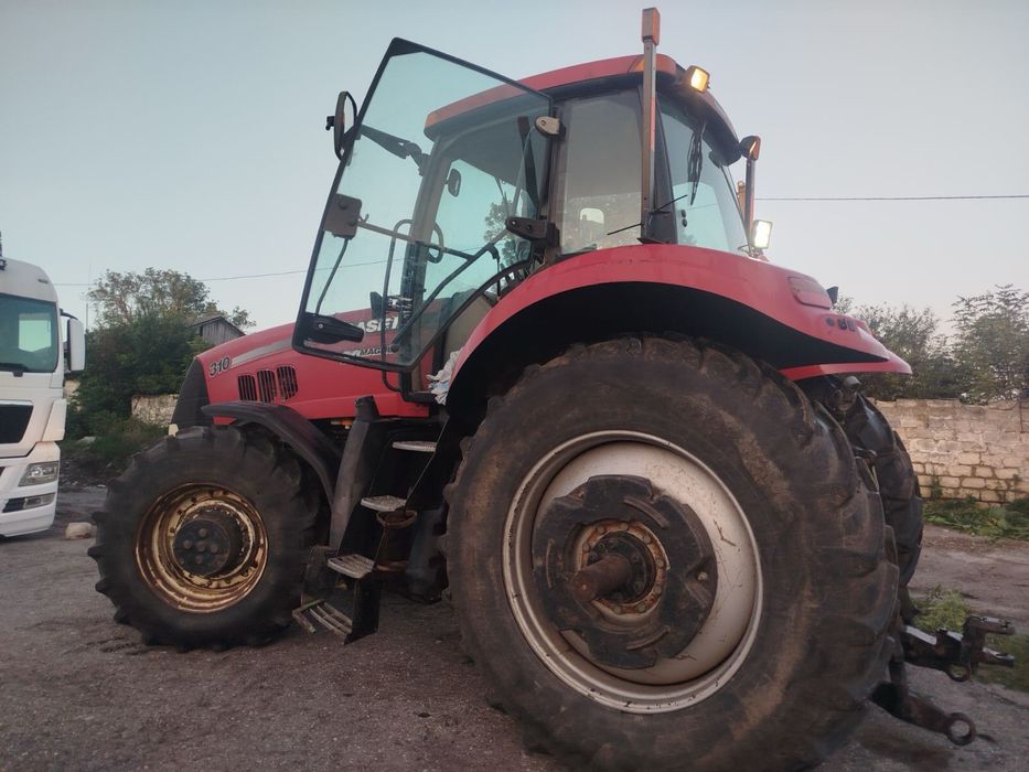 Case 310 /335 трактор кейс