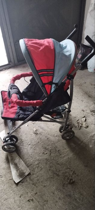 Коляска прогулочная