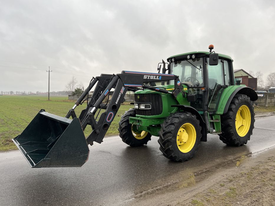 John Deere 6120 , 4200 motogodzin