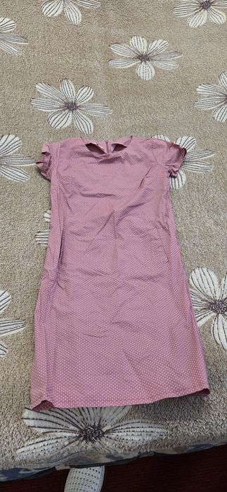 Платья 100грн блузки 50 грн