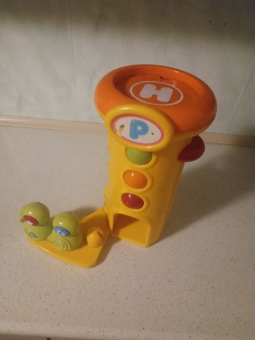 Dla dziecka winda zabawka używana