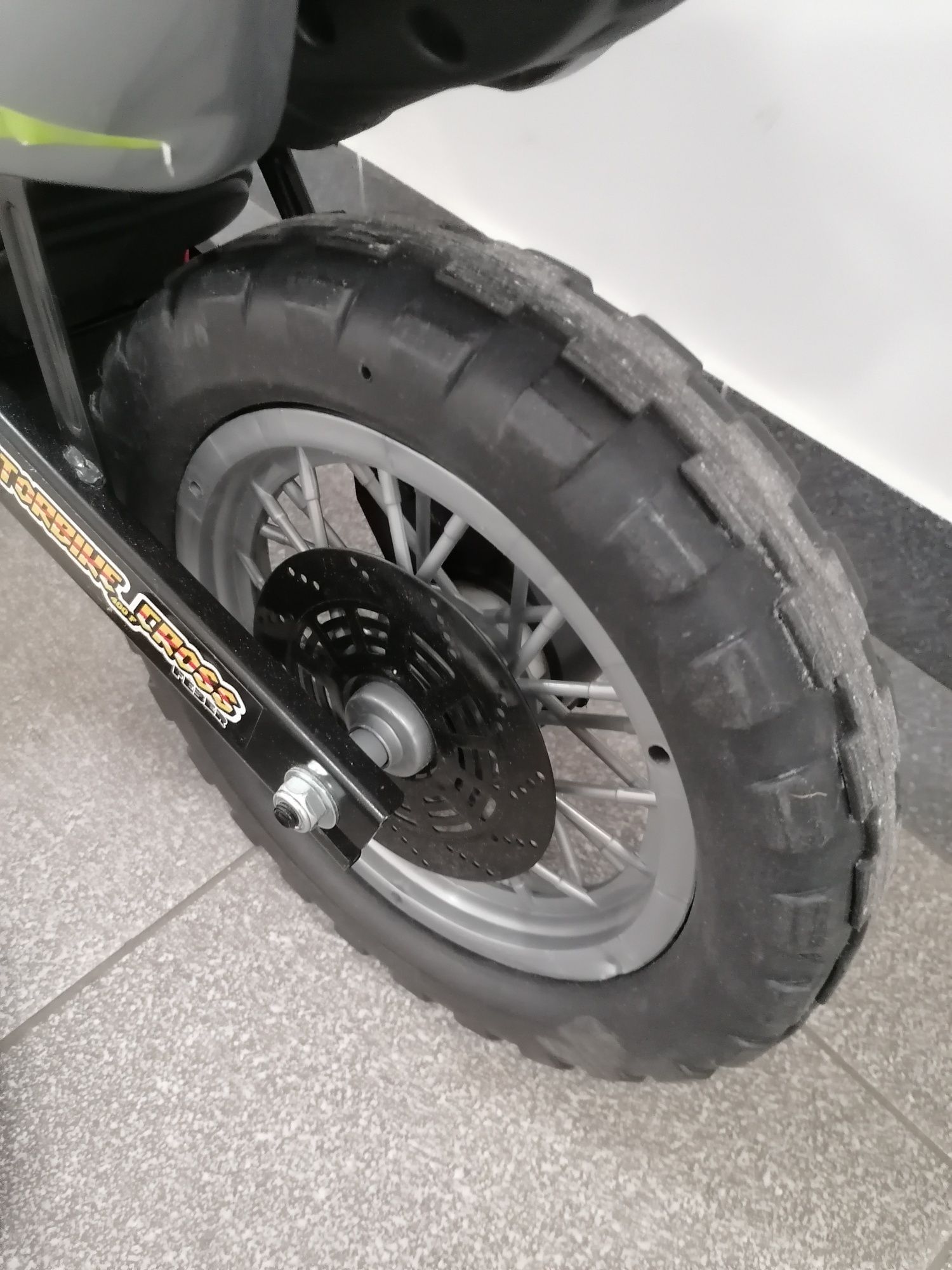 Motocykl dla dzieci elektryczny feber