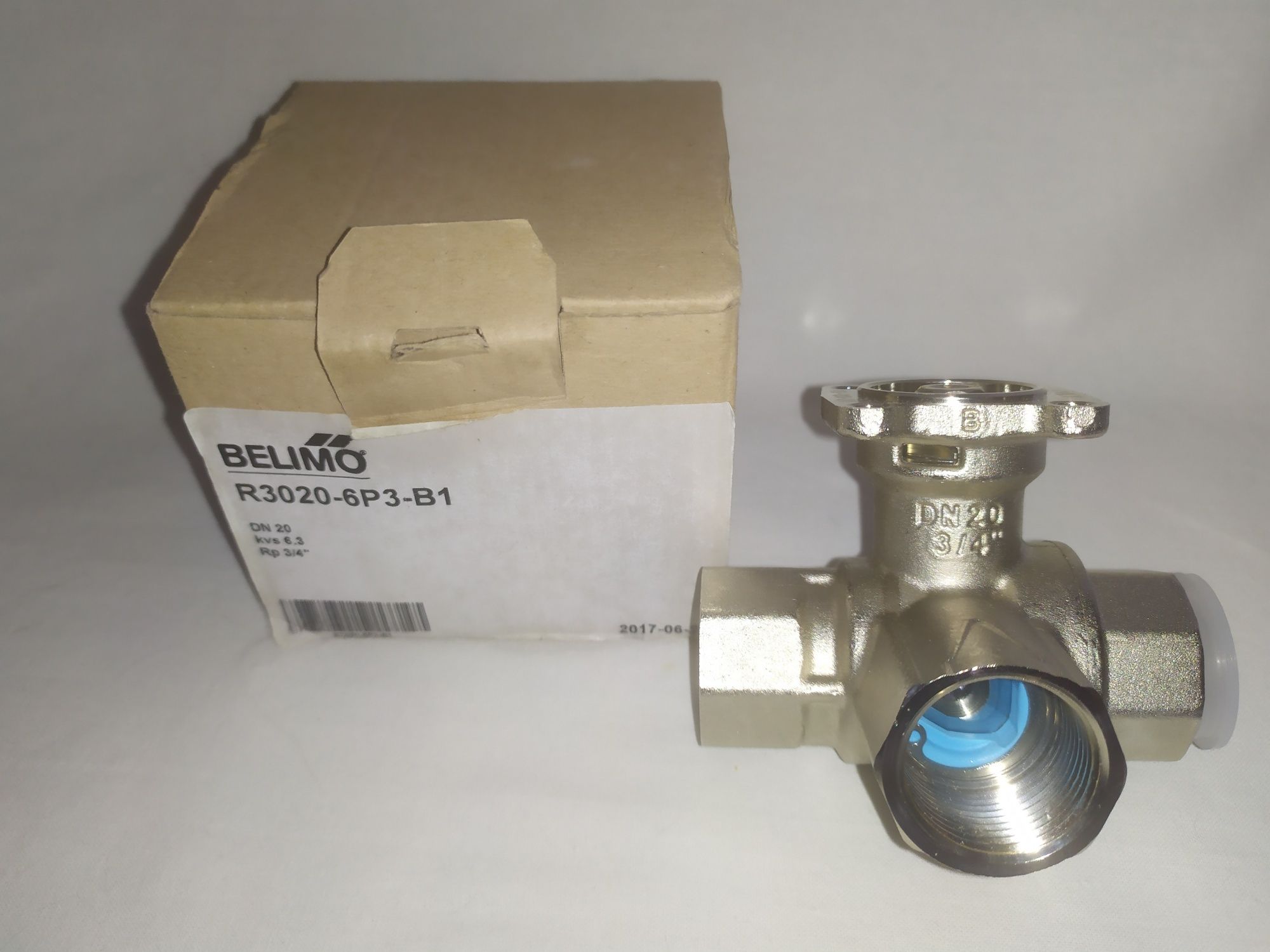 Трехходовой шаровый клапан (кран) Belimo R3020-6P3-B1