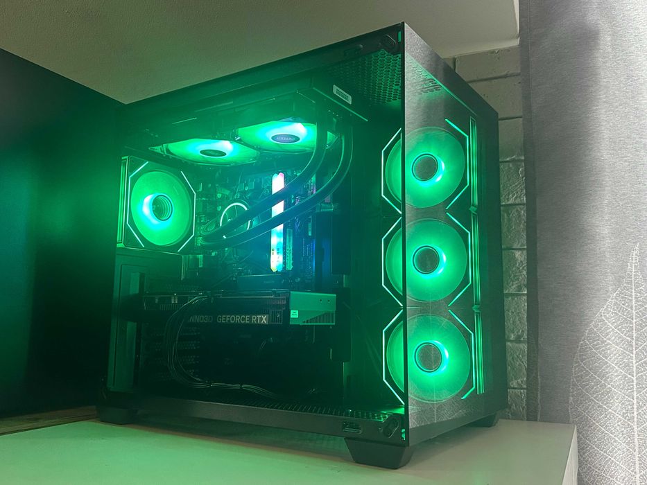 Nowy Komputer RTX 5060 Ryzen 5 FV23% AIO Akwarium Gamingowy do Gier
