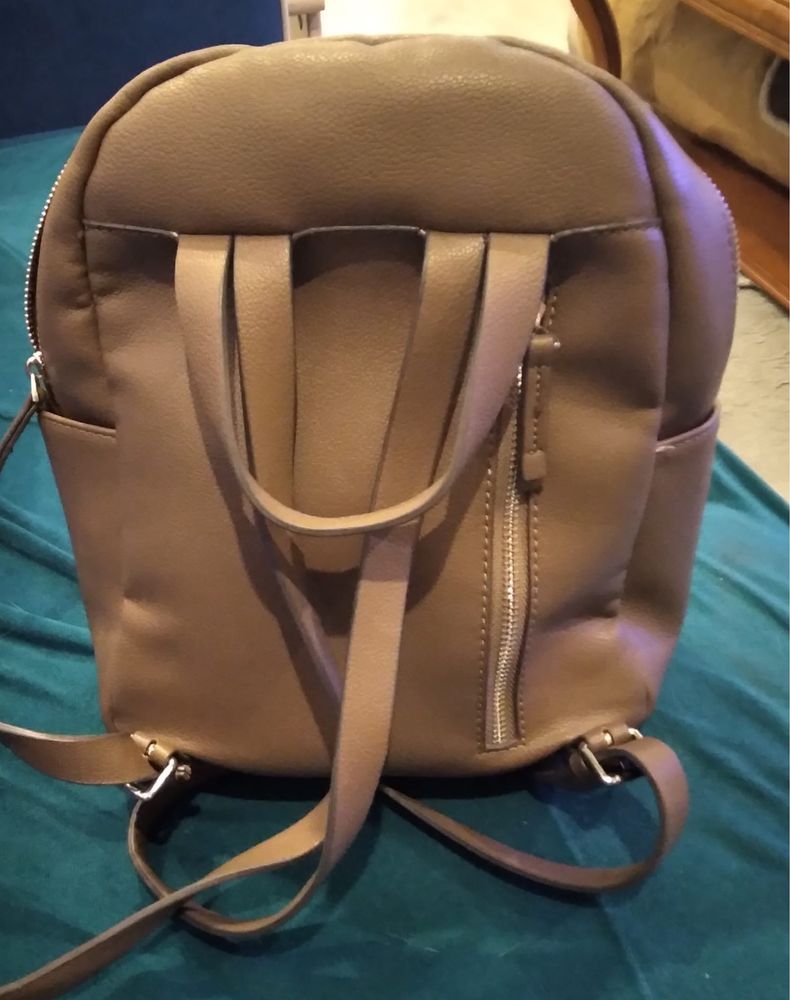 Mochila de pele