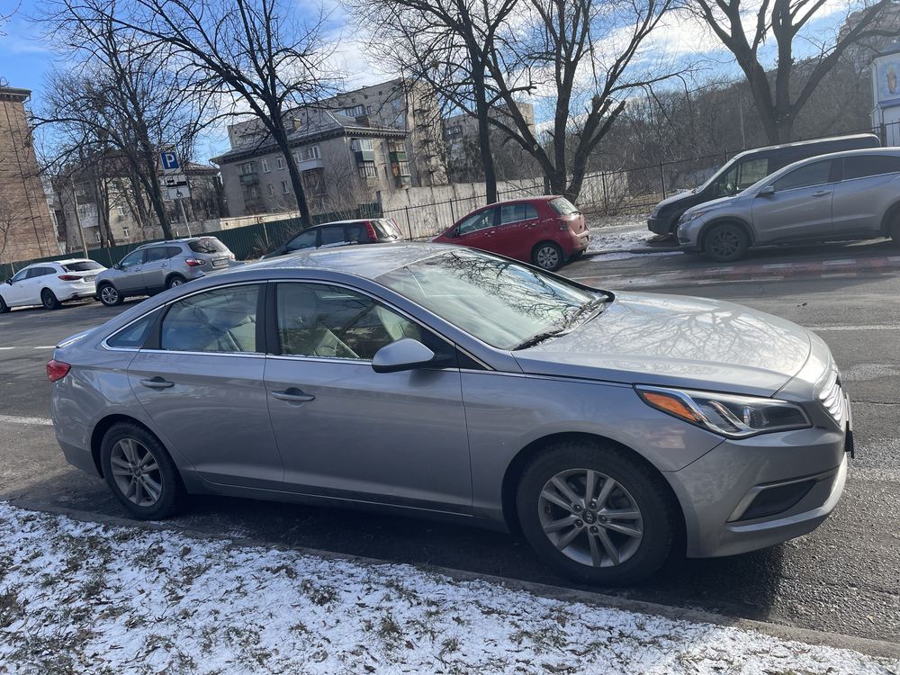 Hyundai sonata 2016