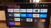 Telewizor Hitachi 32cale Smart tv. Model 32HAE2351