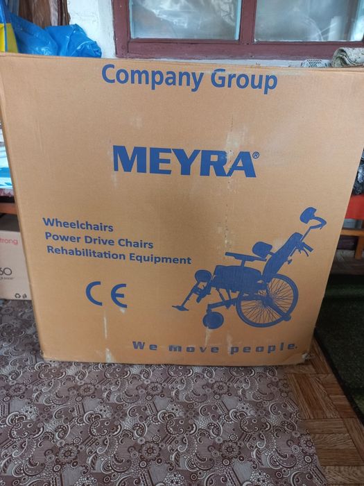 Інвалідний візок 9.072 MEYRA Solero Light