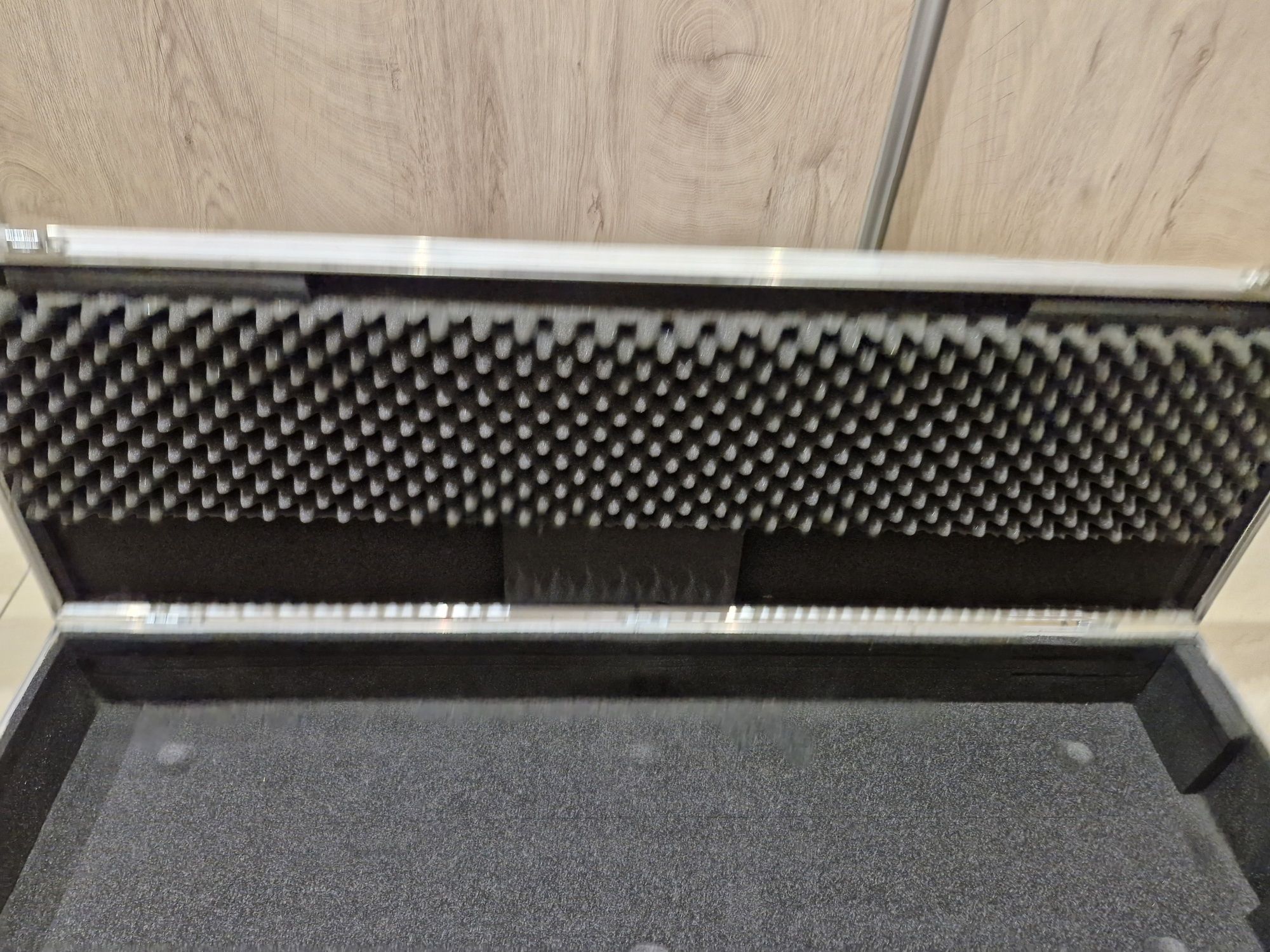 Case twardy Korg Krome 61