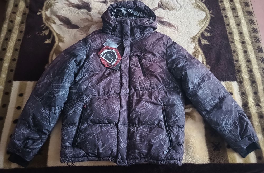 ЦІНА БОМБА Зимова чоловіча куртка WHS