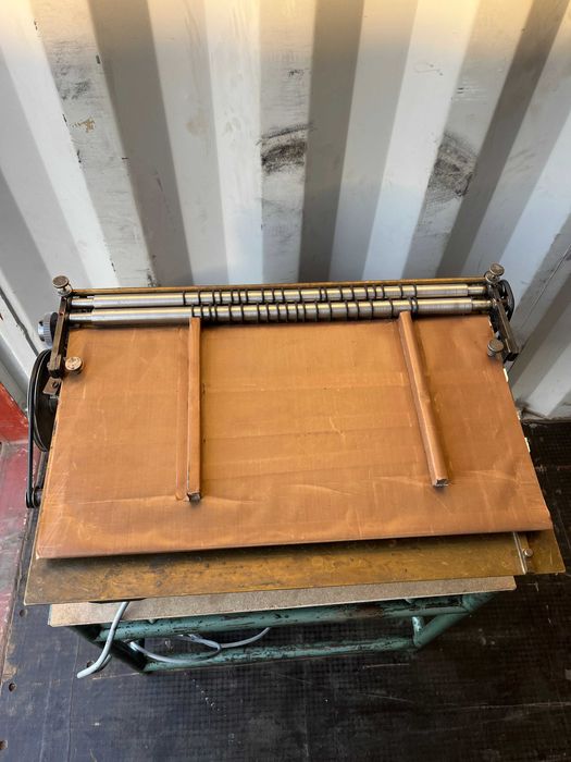 Maszyna do klejenia Tünkers