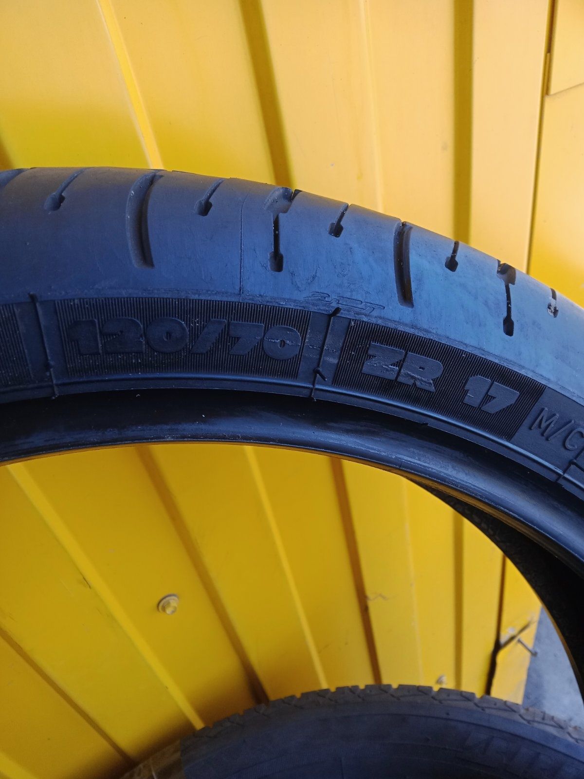 michelin pilot road 4 180/55zr17, 120/ 70/ 17