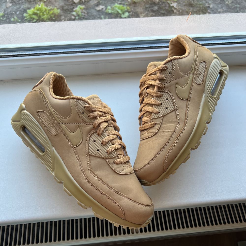 Чоловічі кросівки Nike Air Max 90 Premium Brown