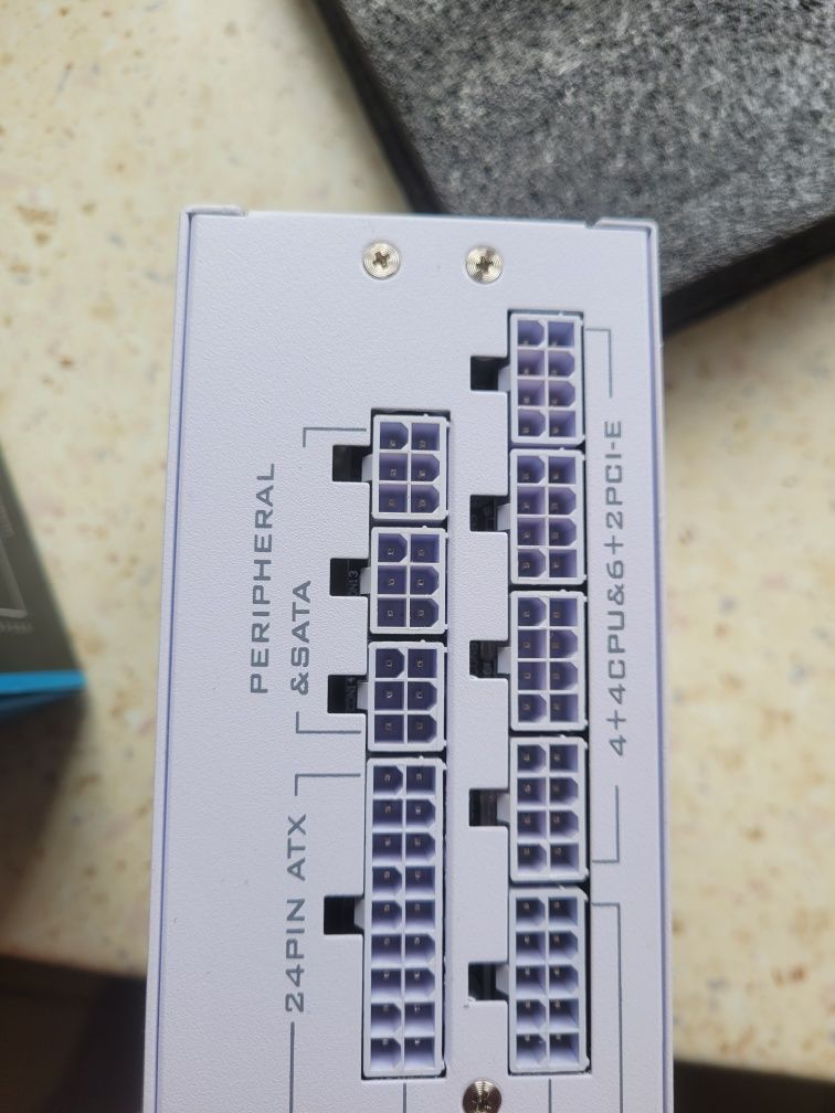 Lian li sp750 , sfx 750wat