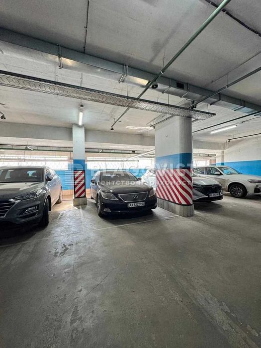 3-к - Чаадаєва, 2 - ЦЕГЛА - 2007р 6 поверх з 24 дорогі меблі та ремонт