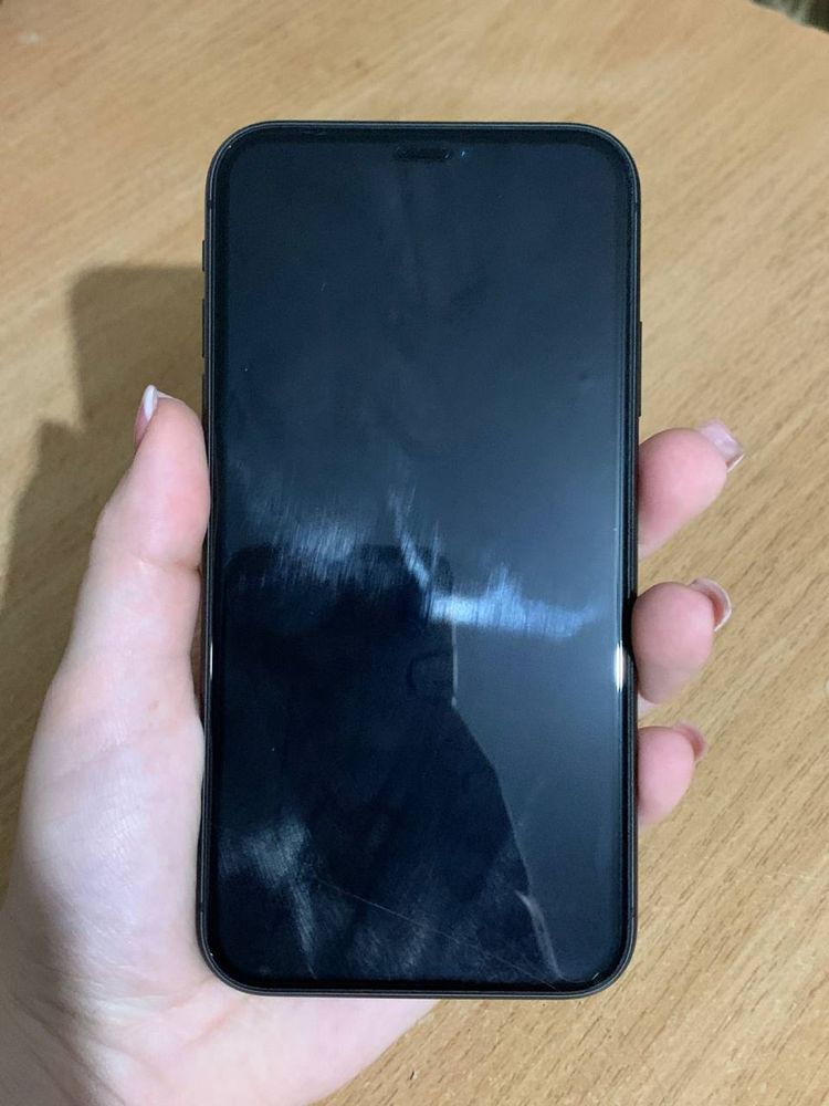 Продам Iphone 11 64gb В ХОРОШЕМ СОСТОЯНИИ