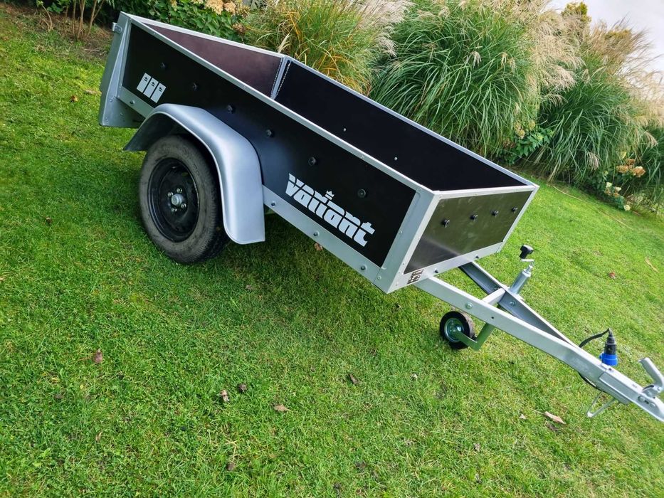 Przyczepka Samochodowa Variant.