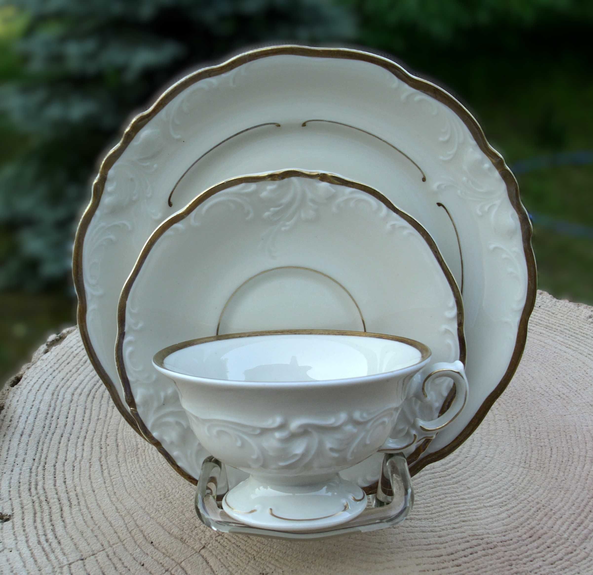 Trio KPM Wałbrzych kremowa porcelana