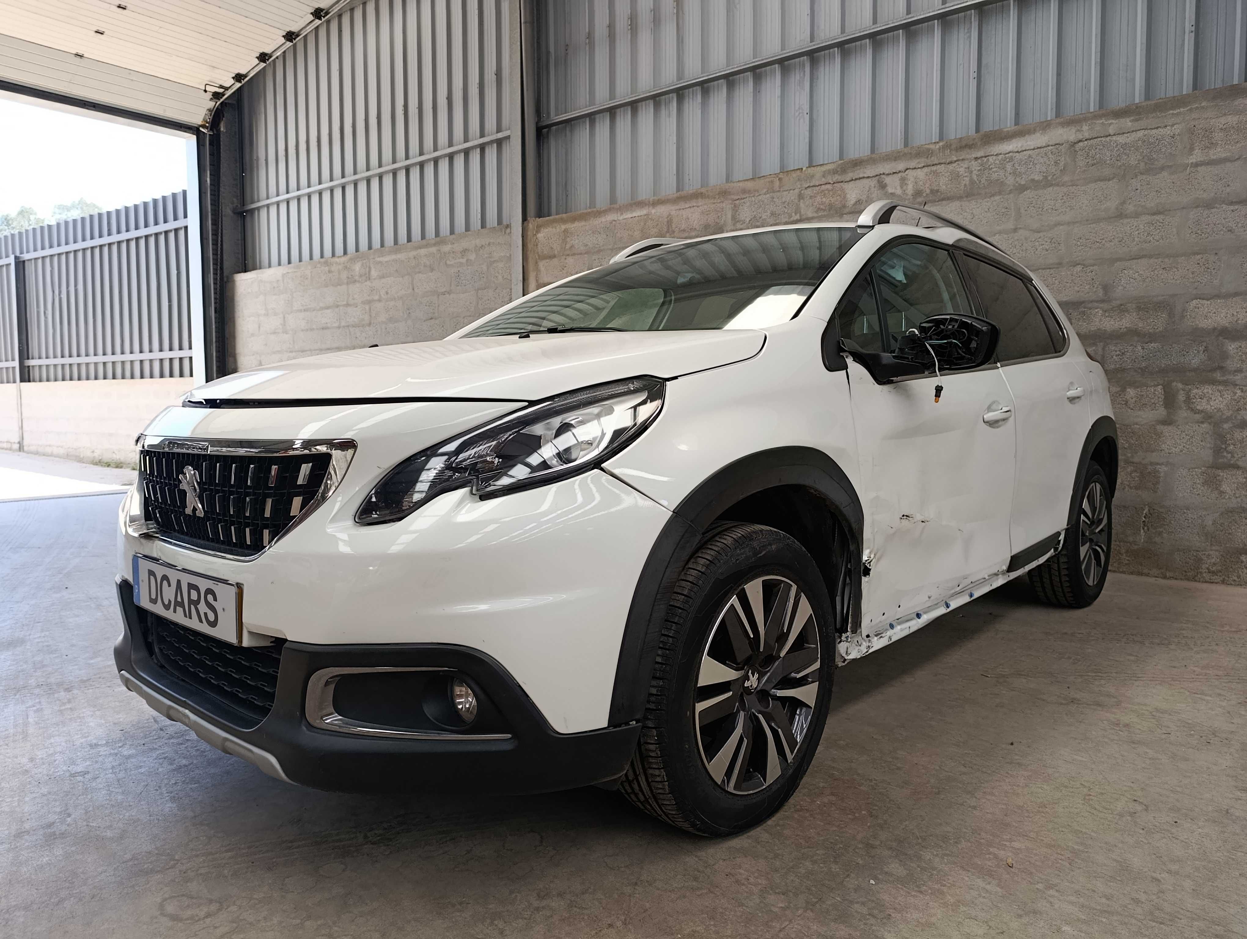 PEUGEOT 2008 1.2 PURETECH ALLURE