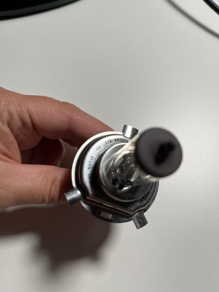 Żarówki H4 12 V 60/55 W - 2 sztuki