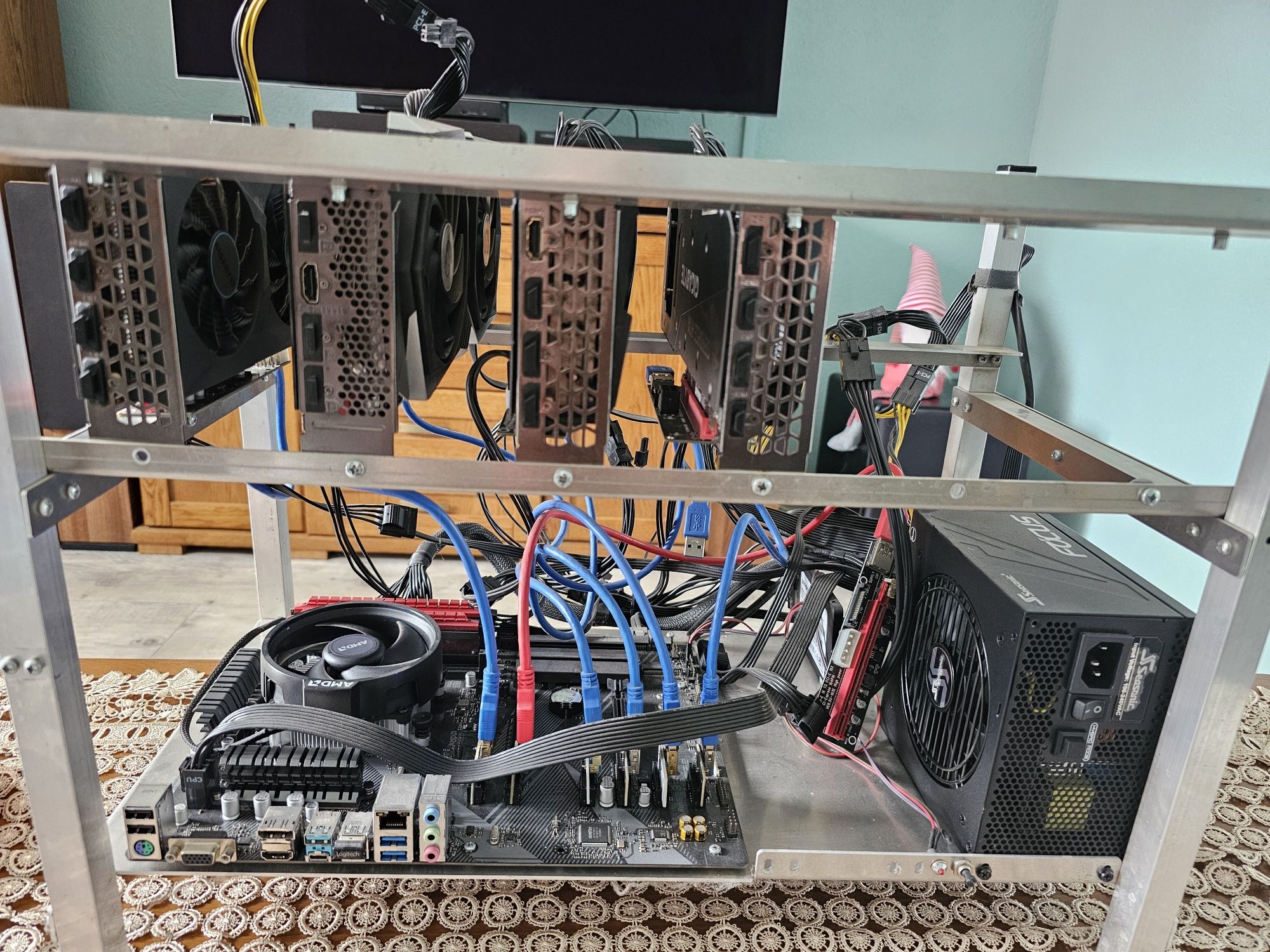 Koparka krypto z 4 kartami graficznymi, 1x RTX3060ti plus 3x RX6600XT