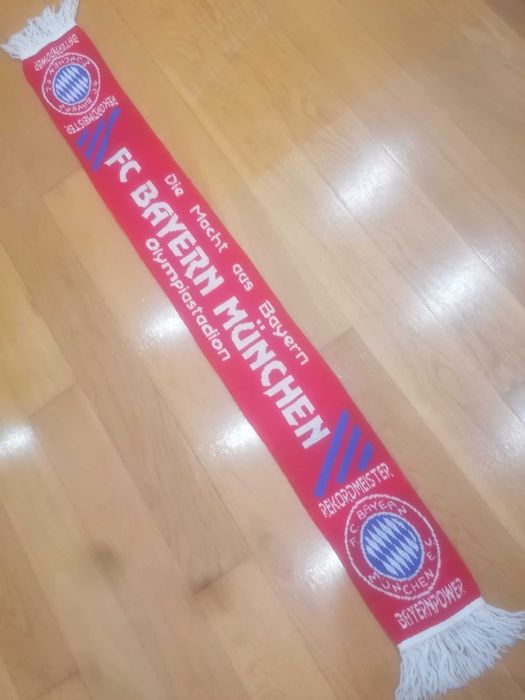 Cachecol Bayern Munich - novo - Z006