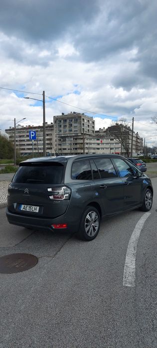 Gran Picasso 2015. Carro de família, super conservado e econômico.