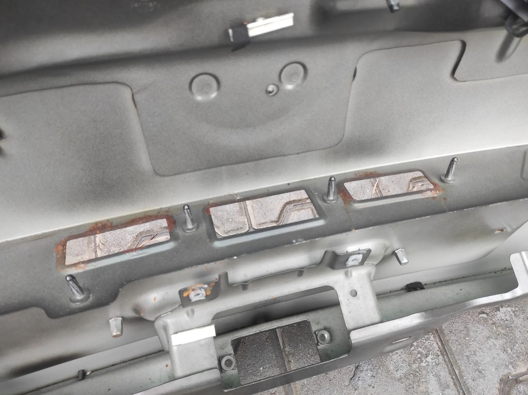 VW PASSAT B6 KLAPA BAGAŻNIKA SZYBA PRZYCIEMNIANA KLAPY TYLNA LC8Z BRĄZ MOKKA WYSYŁKA !!!
