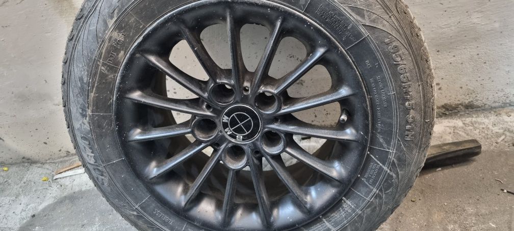 Продам диски на бмв r15